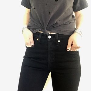 Classic Levi's 501 skinny in jet black